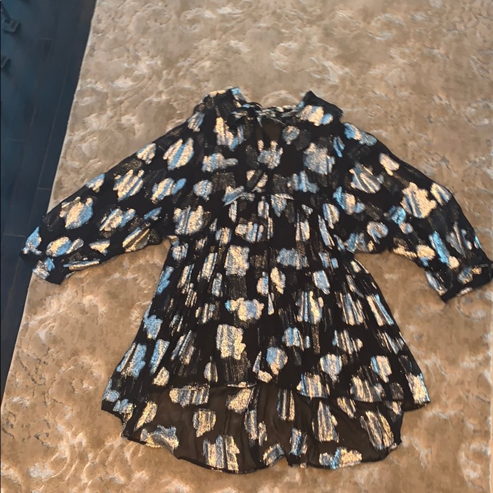 Zara metallic sheer 1/4 length sleeve blouse
